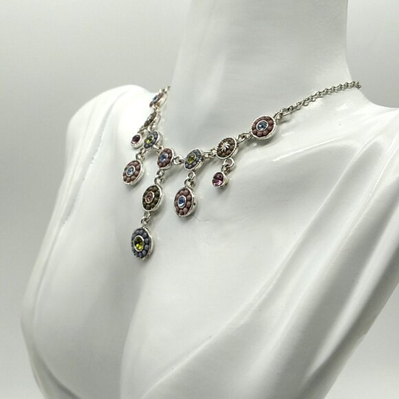 V (Laura Vann) Bezeled Multi-color Crystals & Beads Encased in Silver-tone - Picture 8 of 15